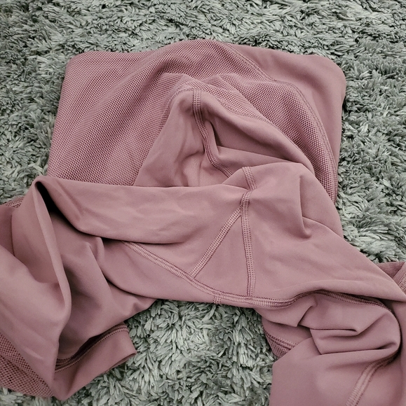 Lululemon Clear the Court HR 28" size4 - Picture 2 of 3